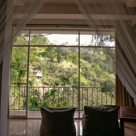 Rawana Mountain View Homestay Ella Bagian luar foto