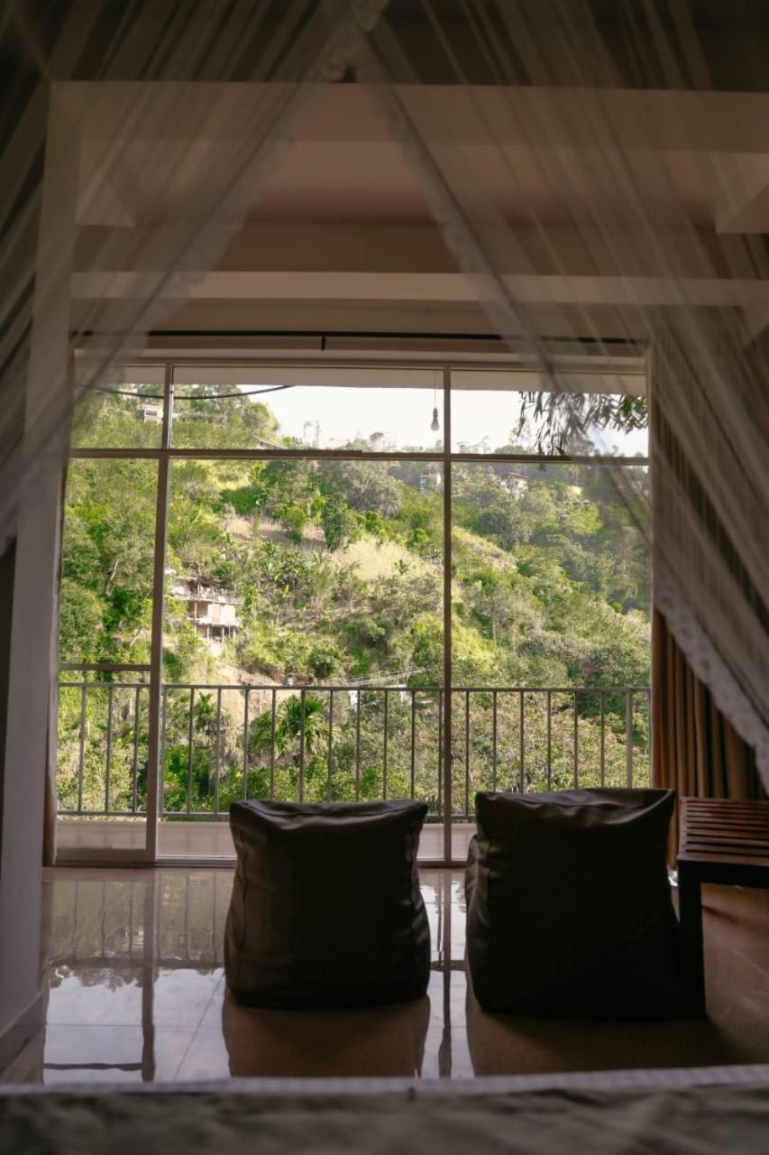 Rawana Mountain View Homestay Ella Bagian luar foto
