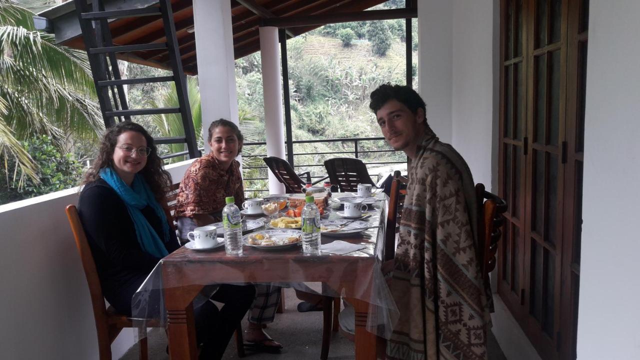 Rawana Mountain View Homestay Ella Bagian luar foto